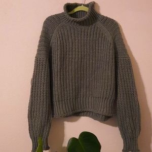 H&M Large Knit Crochet Sweater Green Braided Turtle Neck